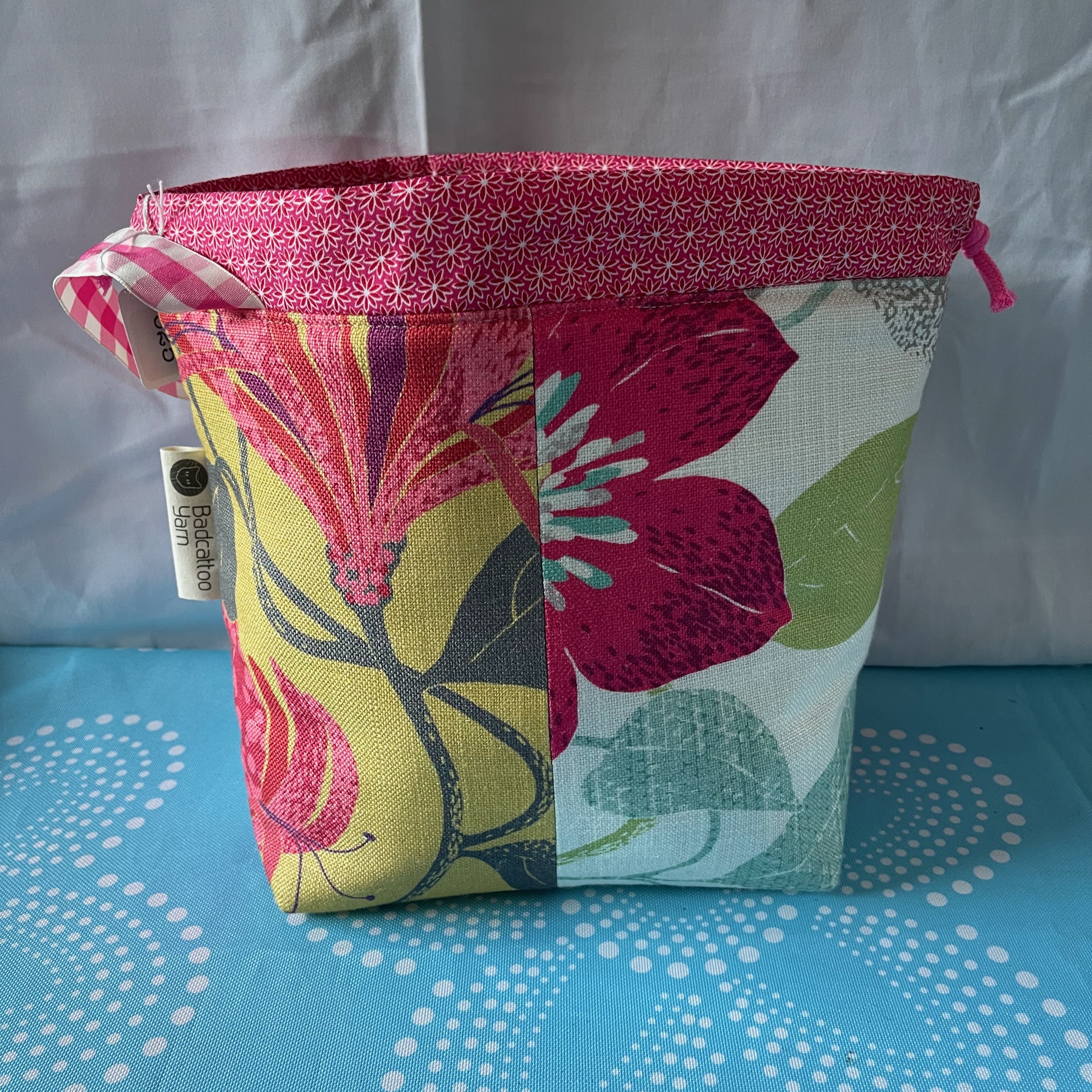 Big Flowers Pink project bag