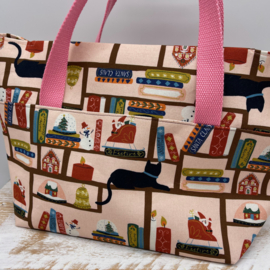 Christmas Bookshelves Boxy bag