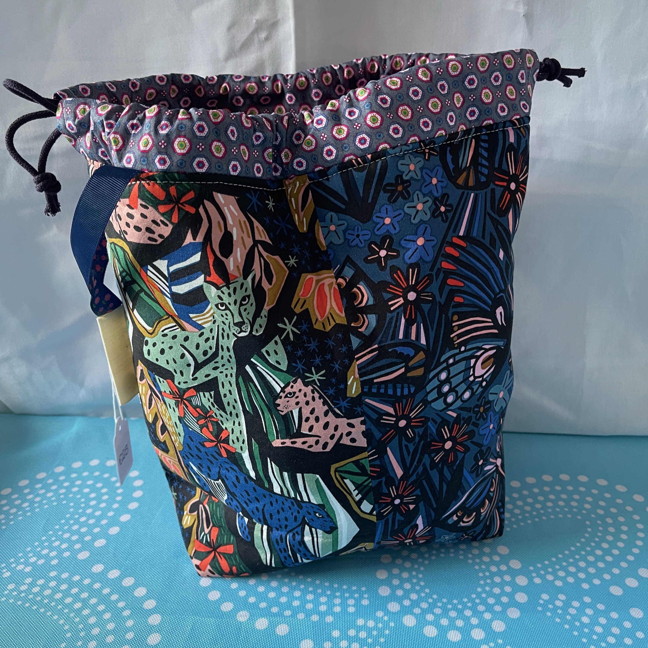 Dark Flowers & Tigers project bag