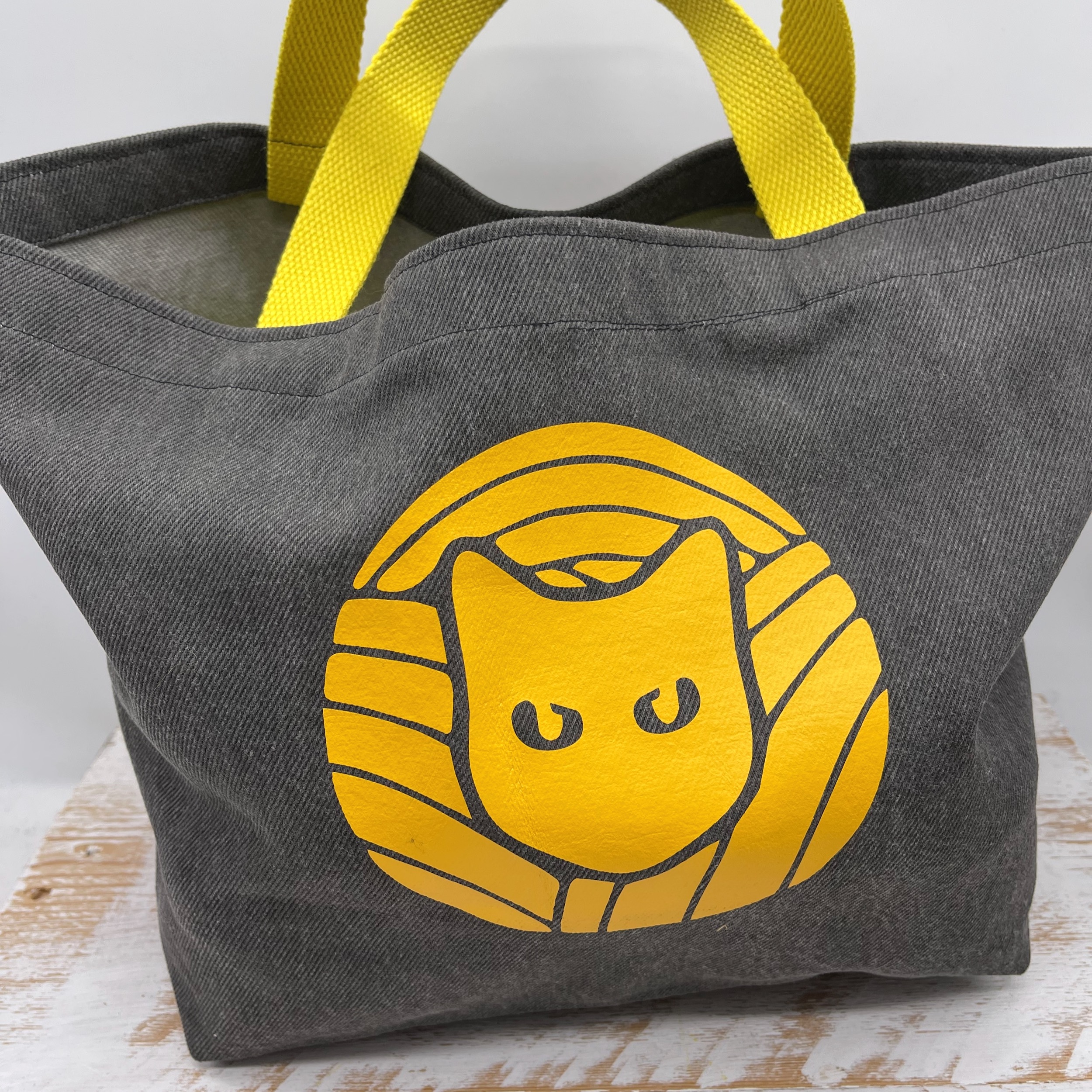 Denim tote bag