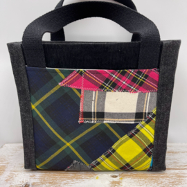 Tartan tote