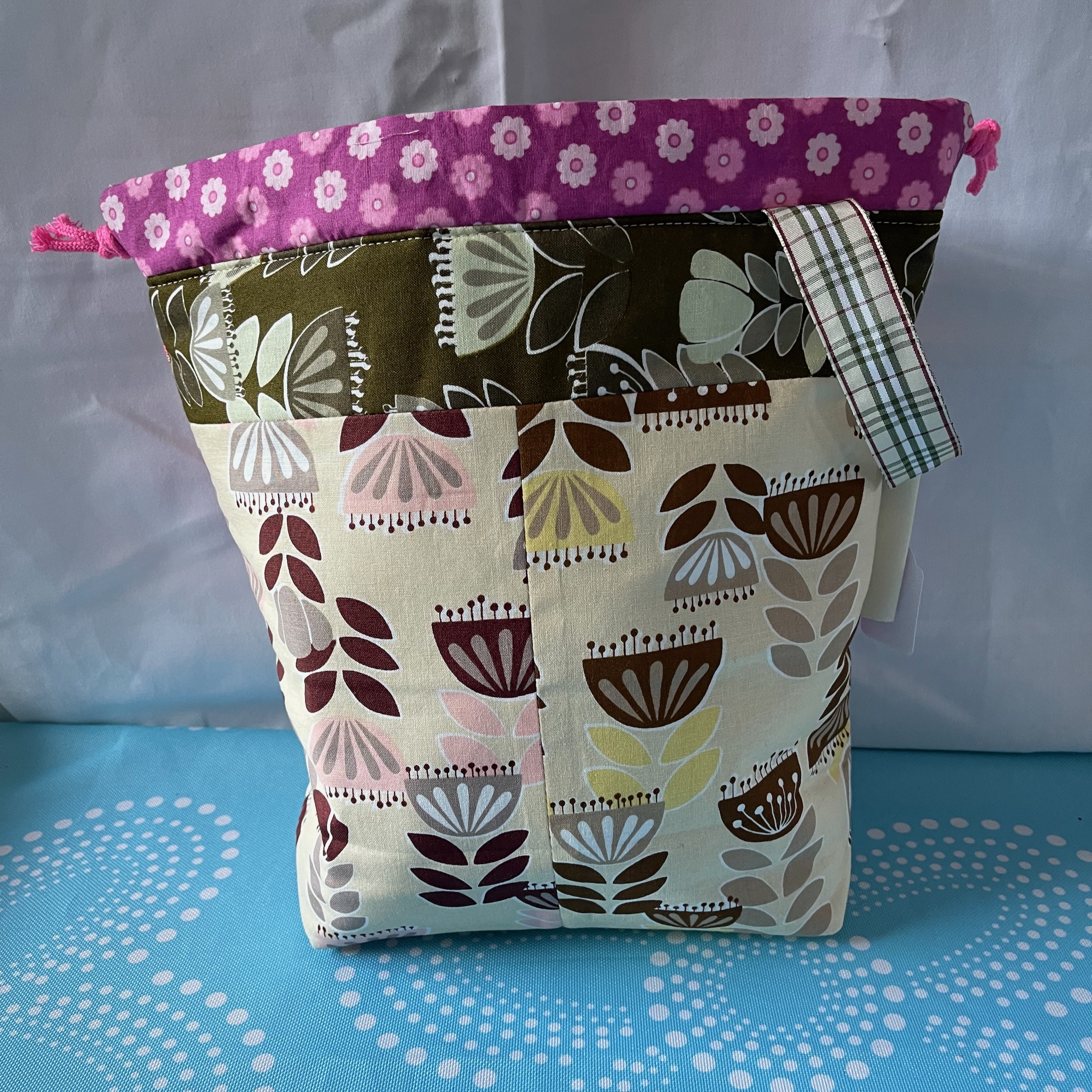 Fuchsia Flowers project bag