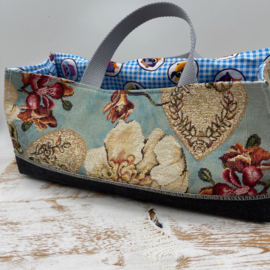 Pastel flowers project or tool bag