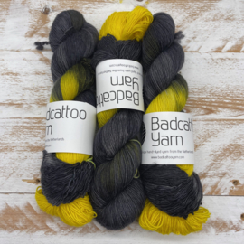 Float Black - Yellow