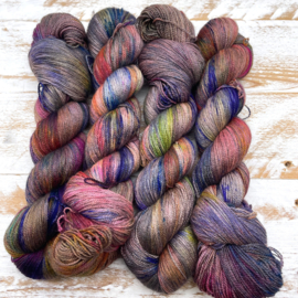 Hold Your color (yak lace)