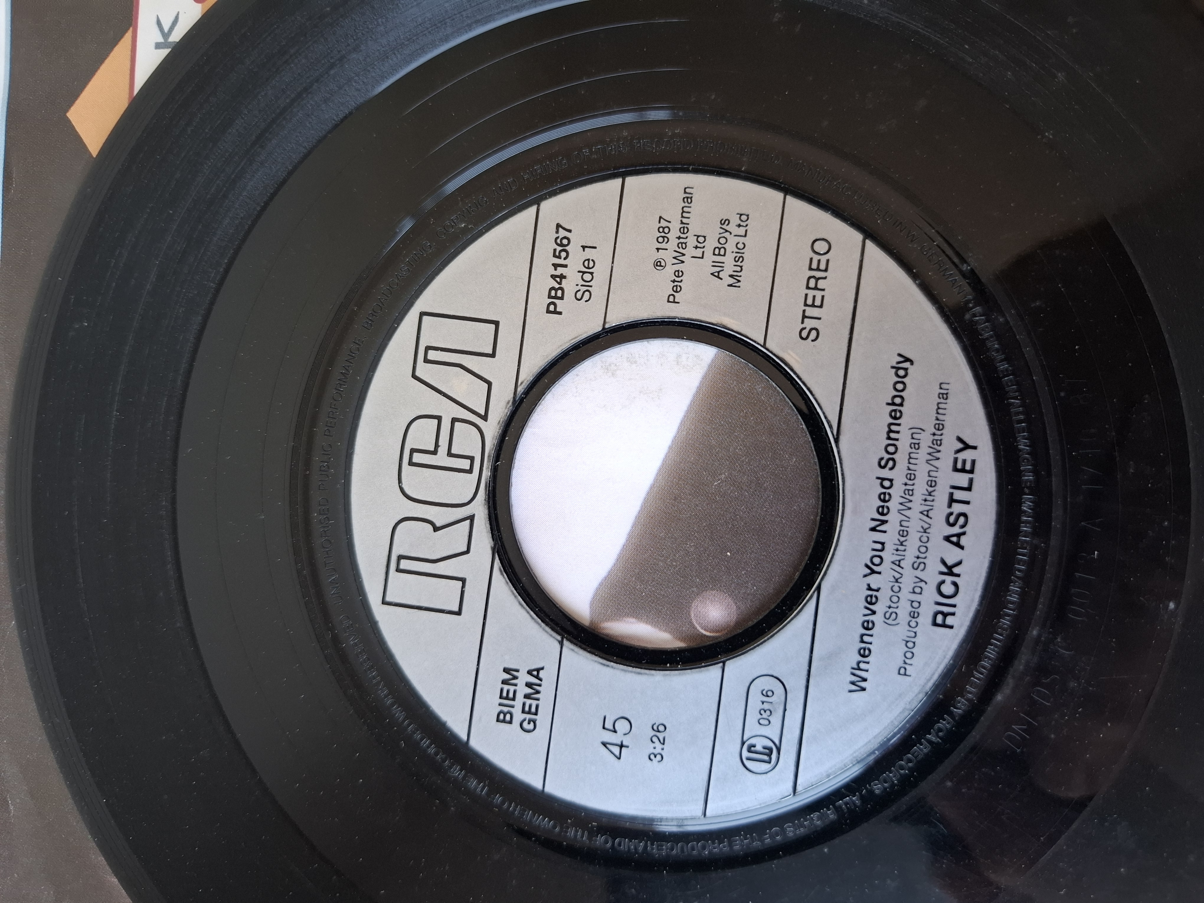 Rick Astley - Whenever you need somebody