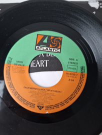 Mink Deville - Each word's a beaat of my heart