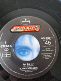 Olivia Newton John - Soul kiss