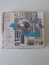 Various Artists - A Campingflight to Lowlands paradise 2002