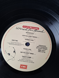 Cliff Richard - Wired for sound
