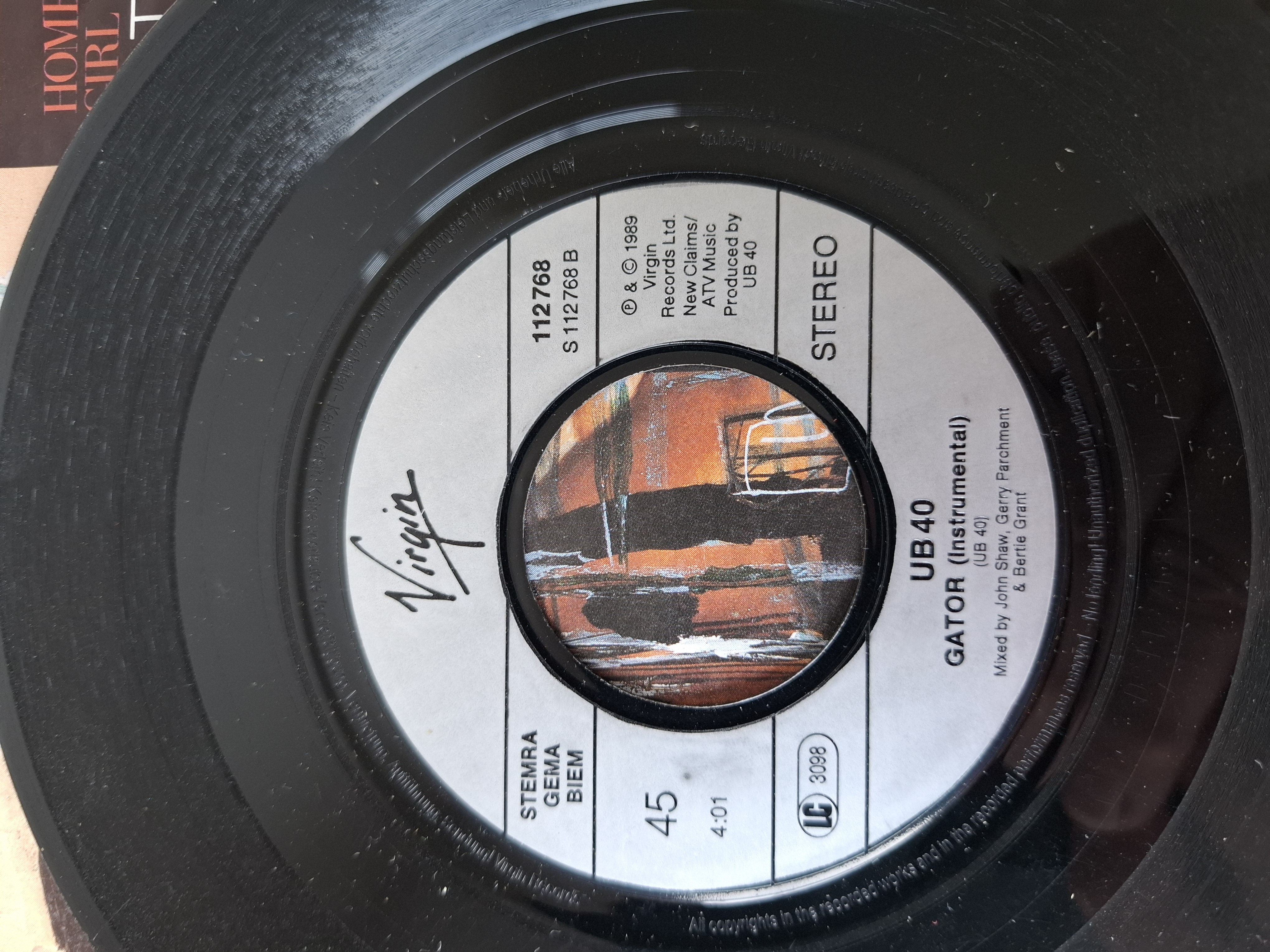 UB40 - Homely girl