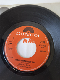 Godley & Creme -  An Englishman in New York