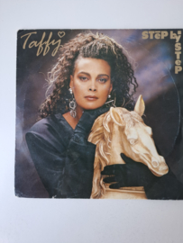 Taffy - Step by step