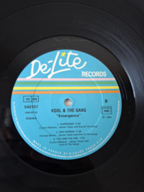 Kool & The Gang - Emergency