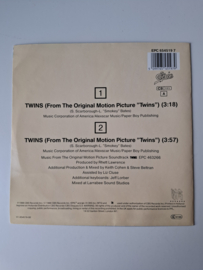 Philip Bailey & Little Richard - Twins ( soundtrack )