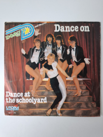 Doris D and the Pins - Dance on