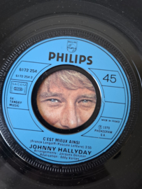 Johnny Halliday - Qu'est-ce que tu croyais