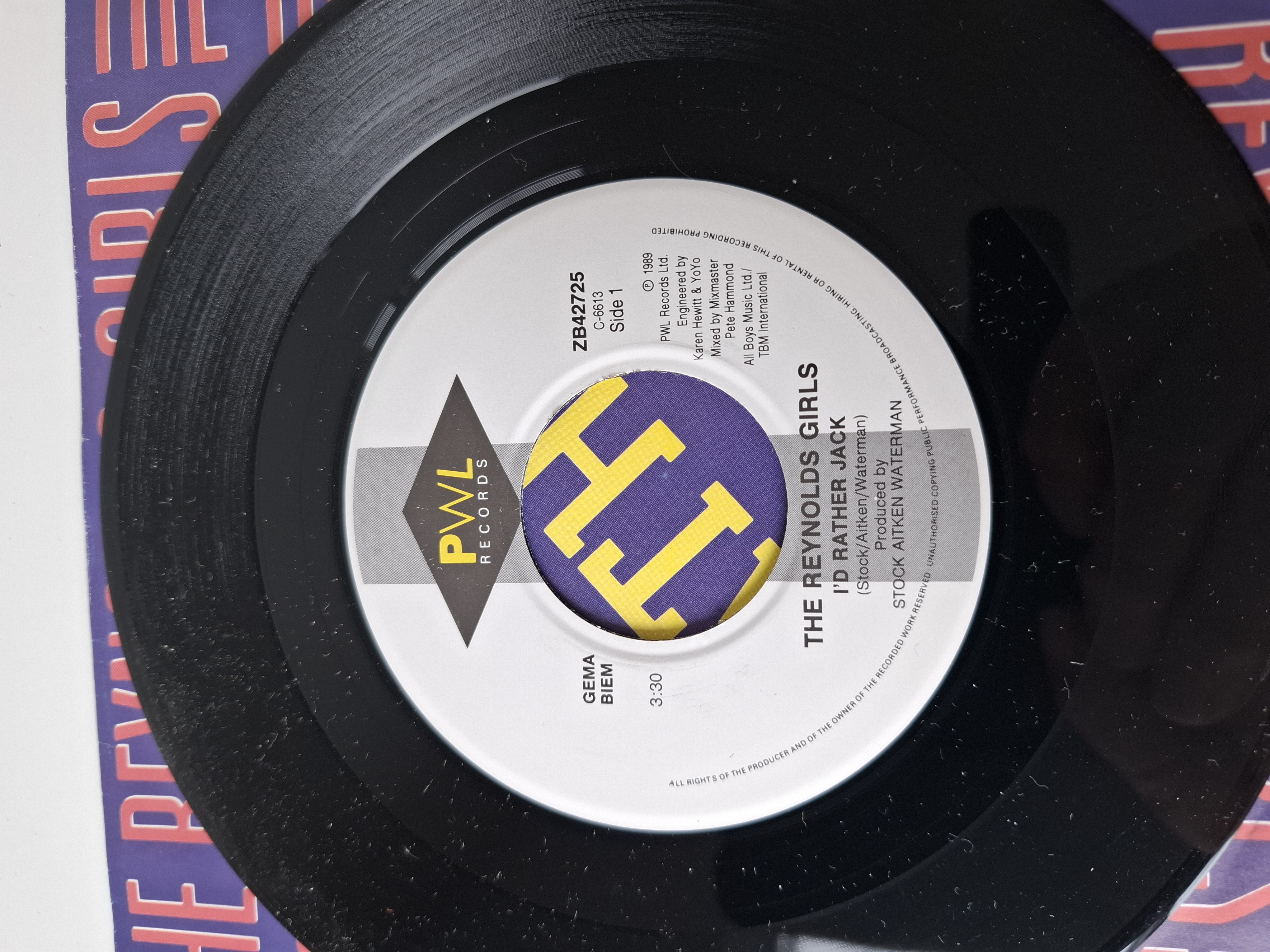 The Reynolds Girls - I'd rather jack