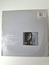 Gloria Estefan - Here we are