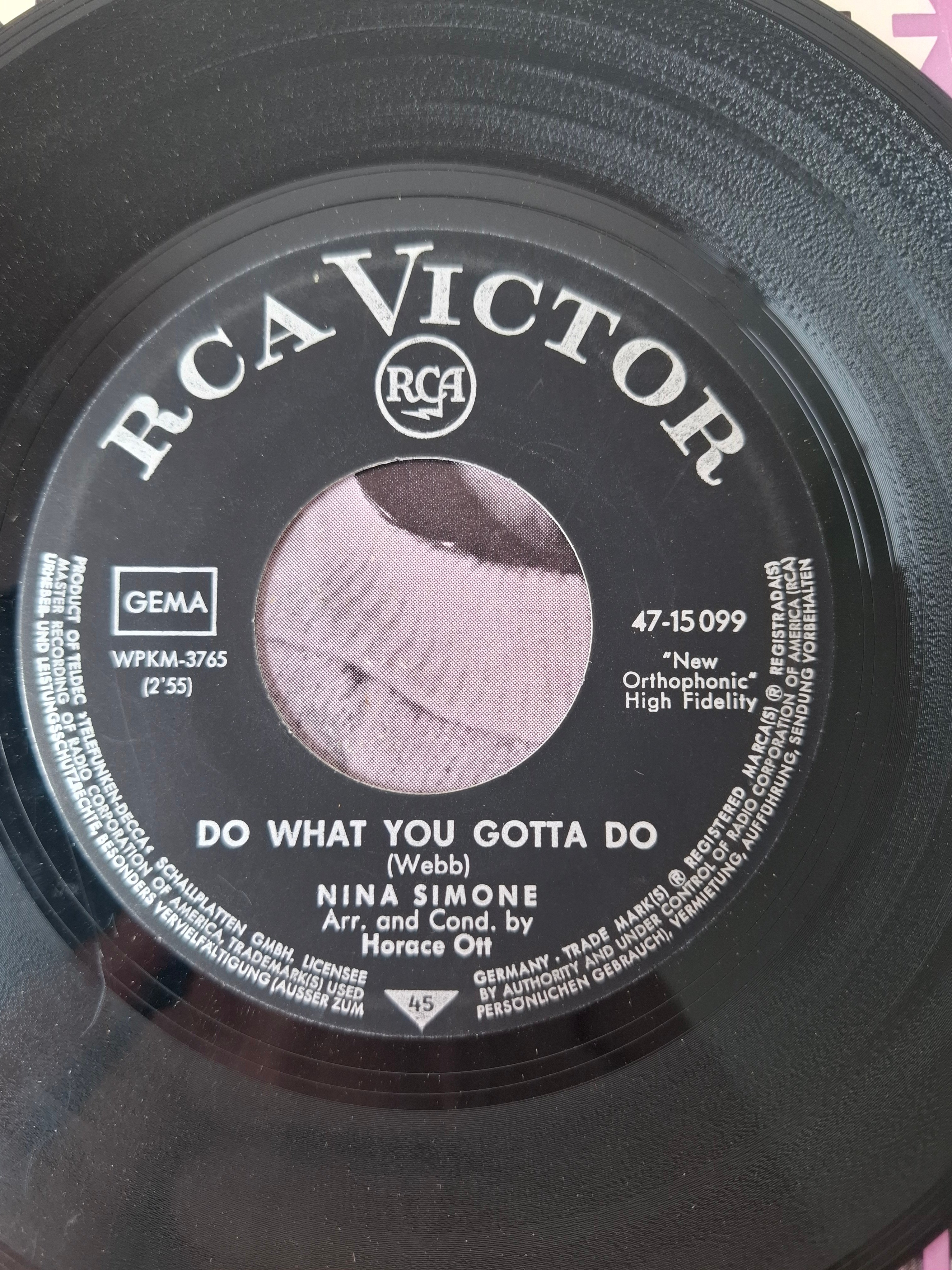 Nina Simone - Ain't got no - I got life