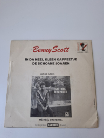 Benny Scott - In da heel kleen kafeetje