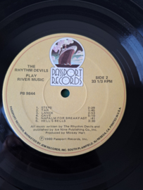 The Rhythm Devils - Play river music