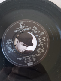 Pet Shop Boys - Left to my own divice