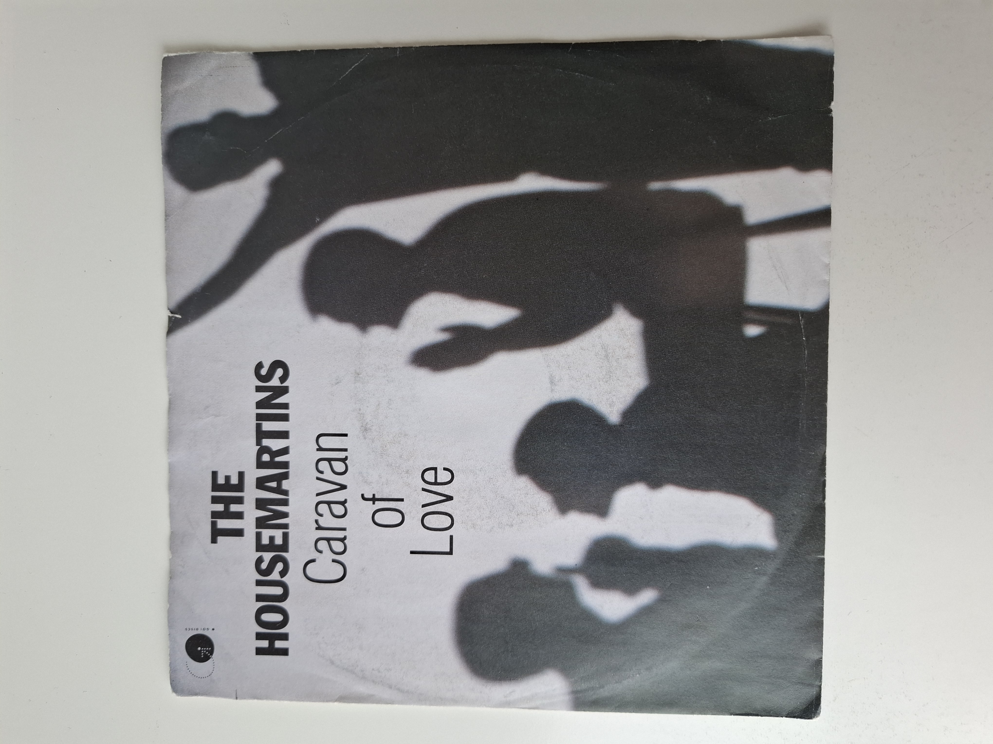The Housemartins - Caravan of love