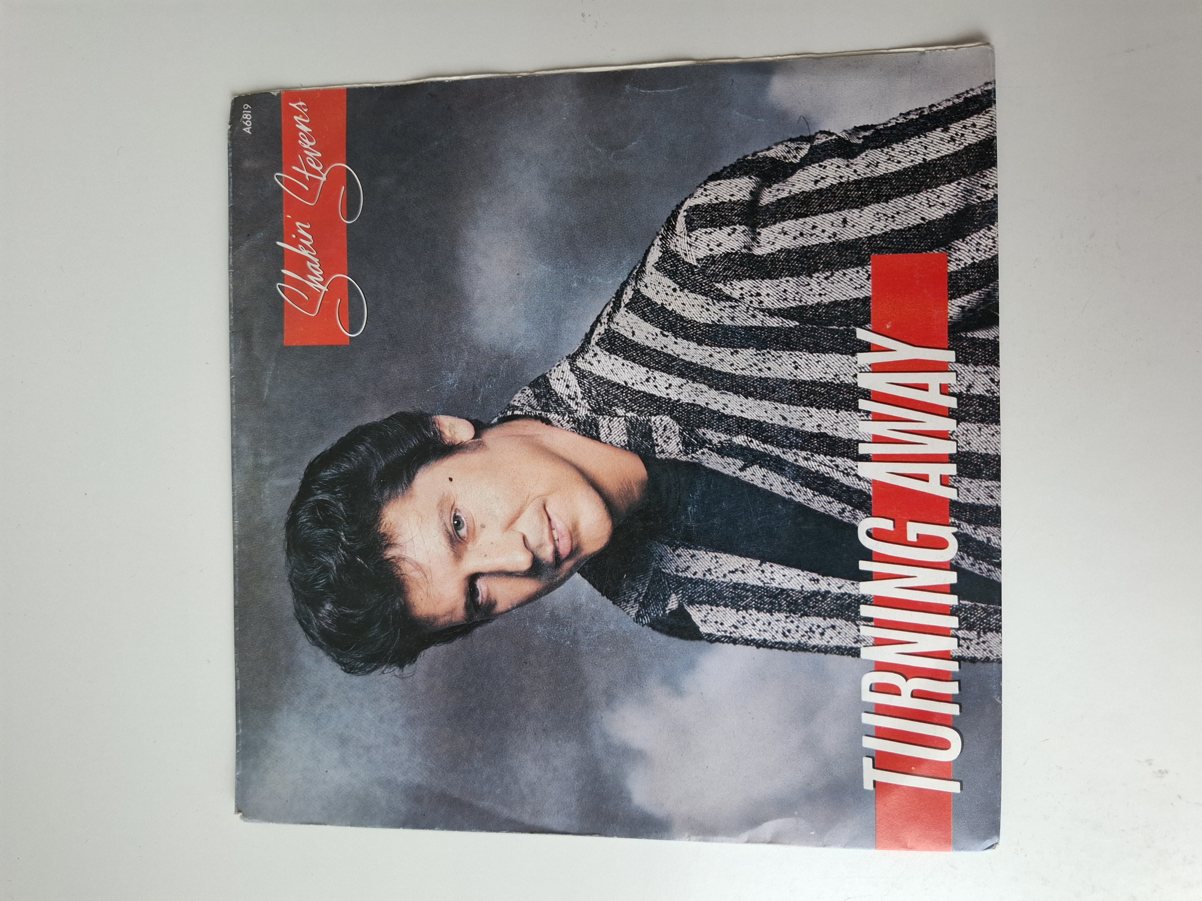 Shakin' Stevens - Turning away
