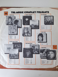 The Three Degrees - The Three Degrees