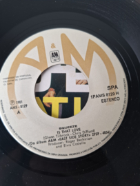 Squeeze - Is that love