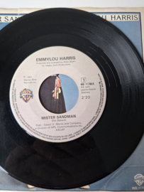 Emmylou Harris - Mister Sandman