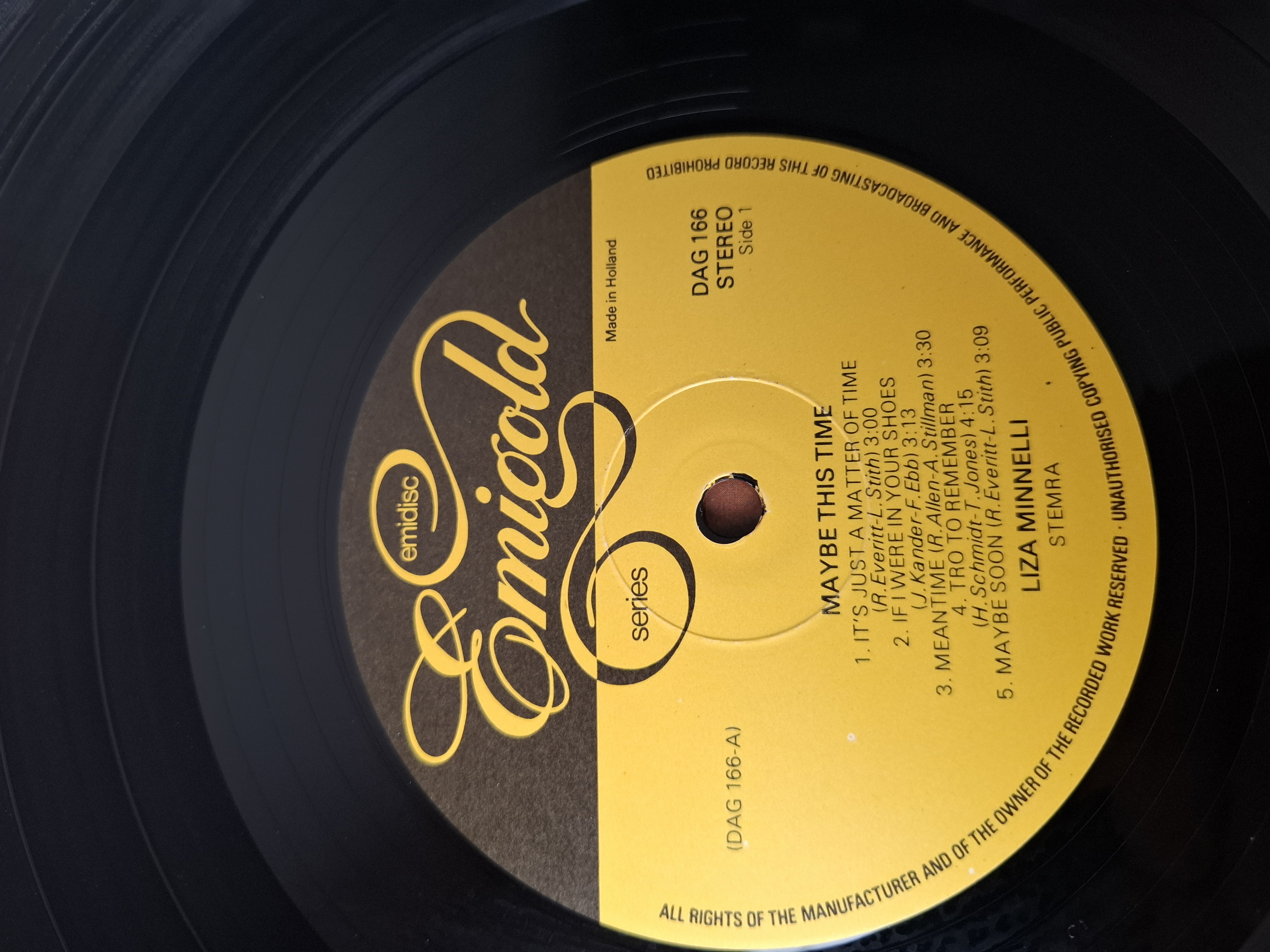 Liza Minelli - Maybe this time