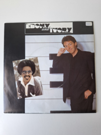 Paul Mc Cartney with Stevie Wonder - Ebony and ivory