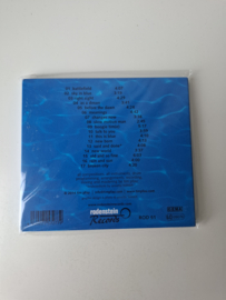 Tim Pfau - This is blue