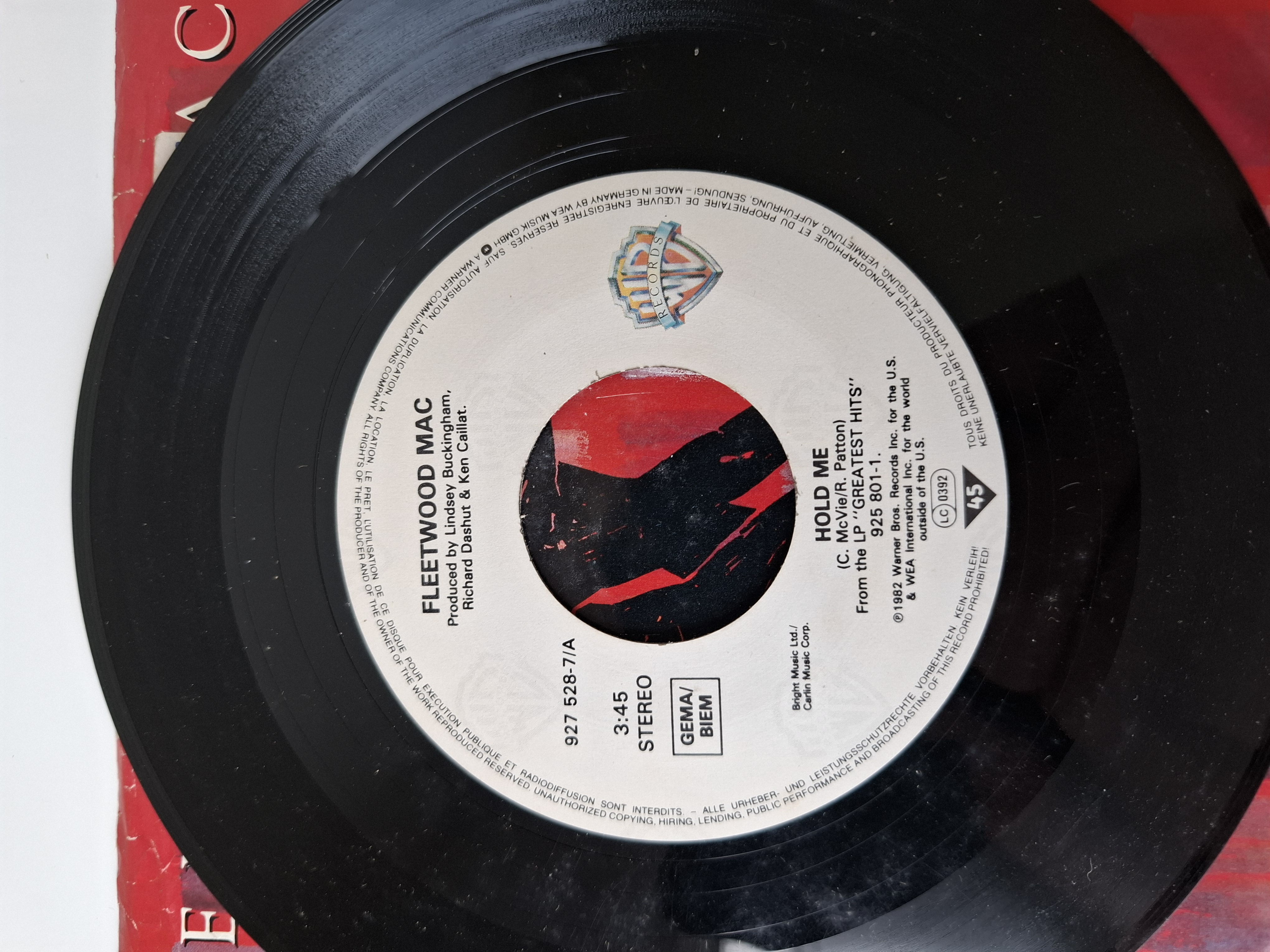Fleetwood Mac - Hold me