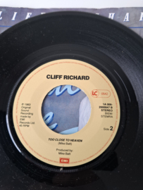 Cliff Richard - Please don't fall in love
