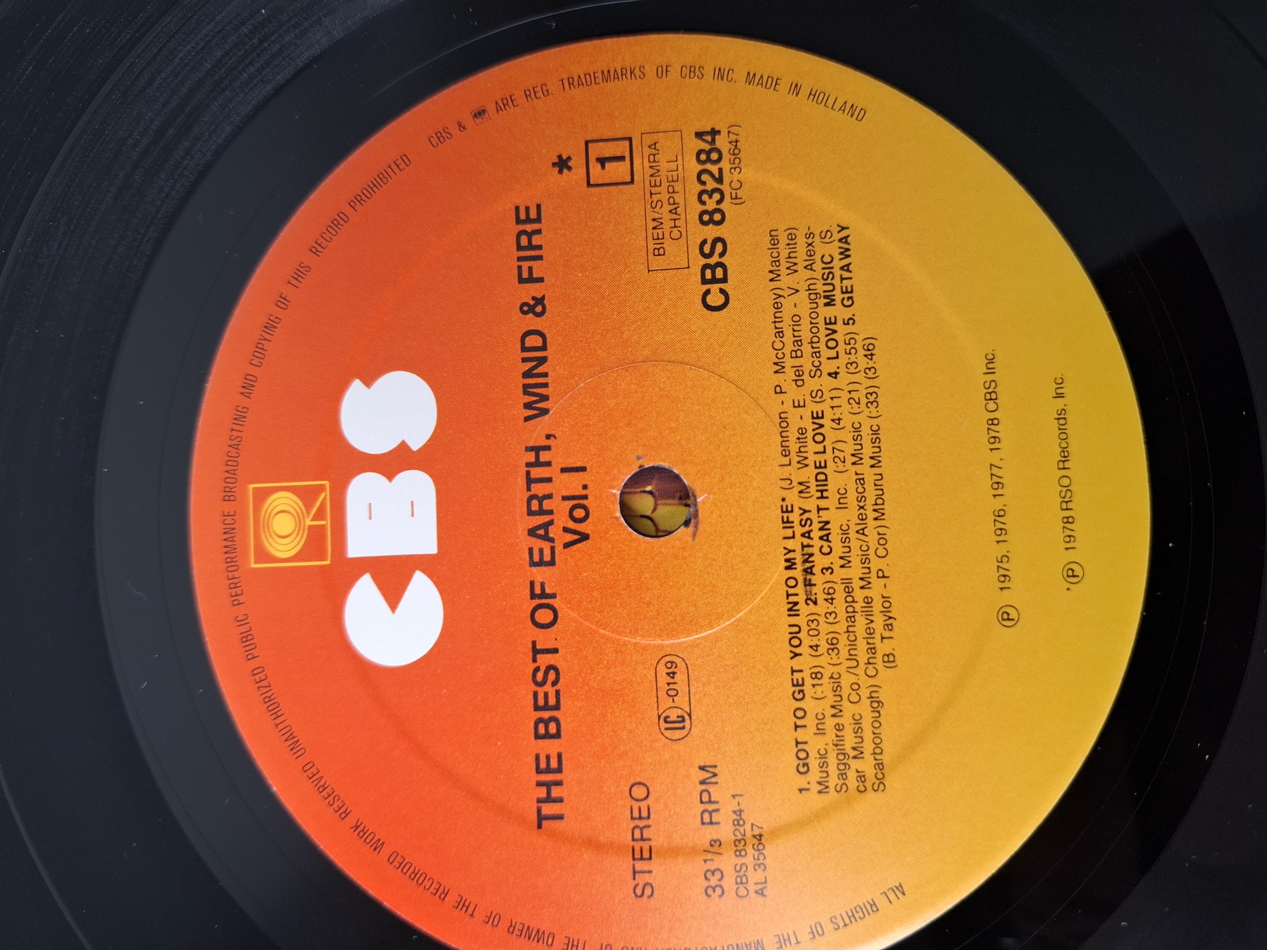 Earth Wind & Fire - The best of volume 1