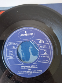 10CC - Feel the love