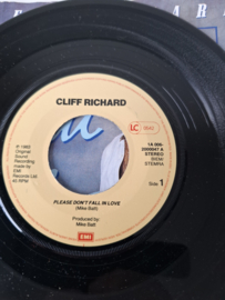 Cliff Richard - Please don't fall in love