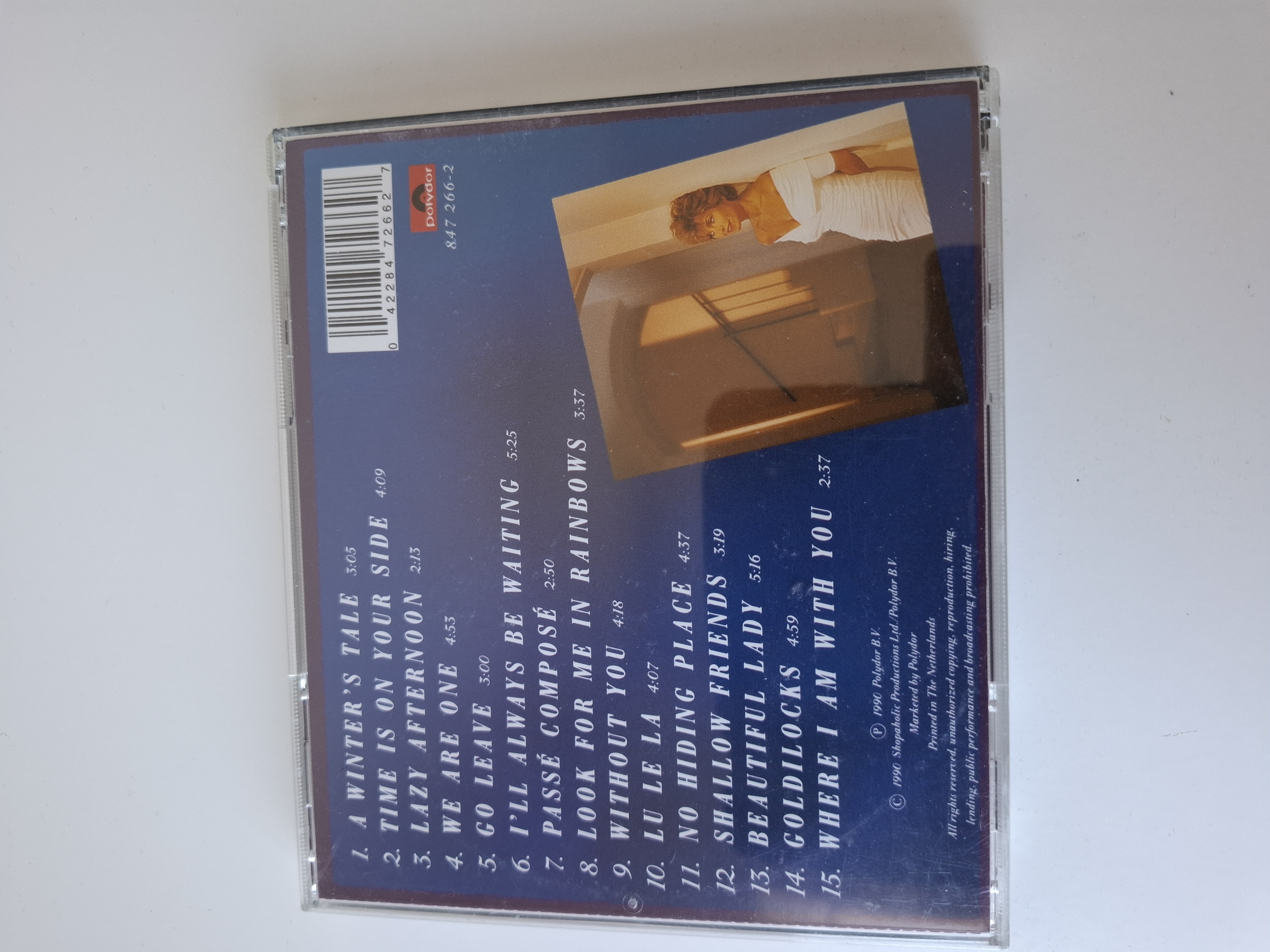 Vicky Brown - About love and life