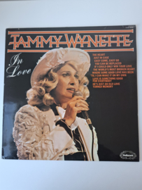 Tammy Wynette - In love