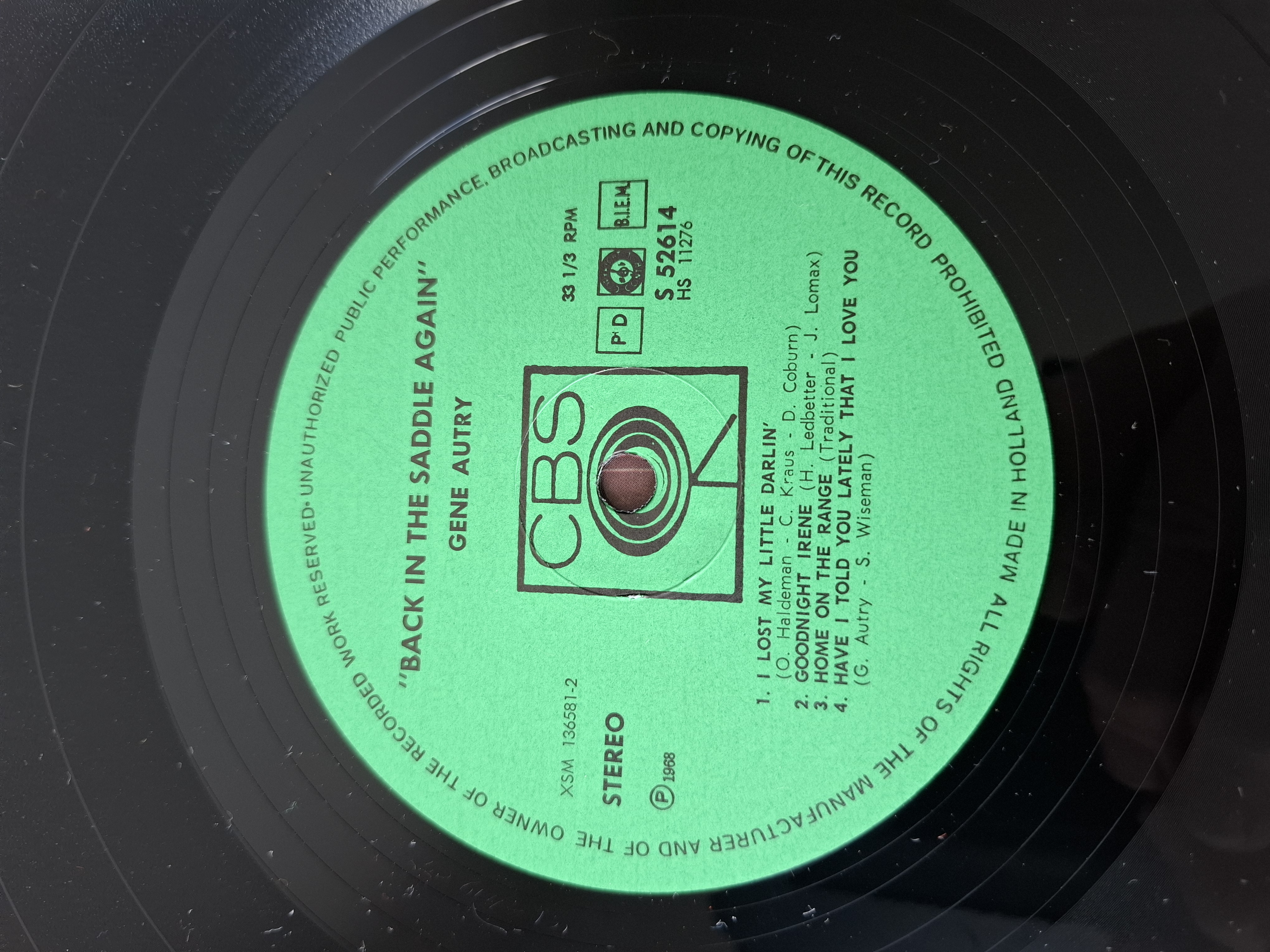 Gene Autry - Back in the saddle again