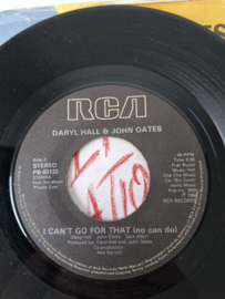 Daryl Hall & John Oates - Adult education
