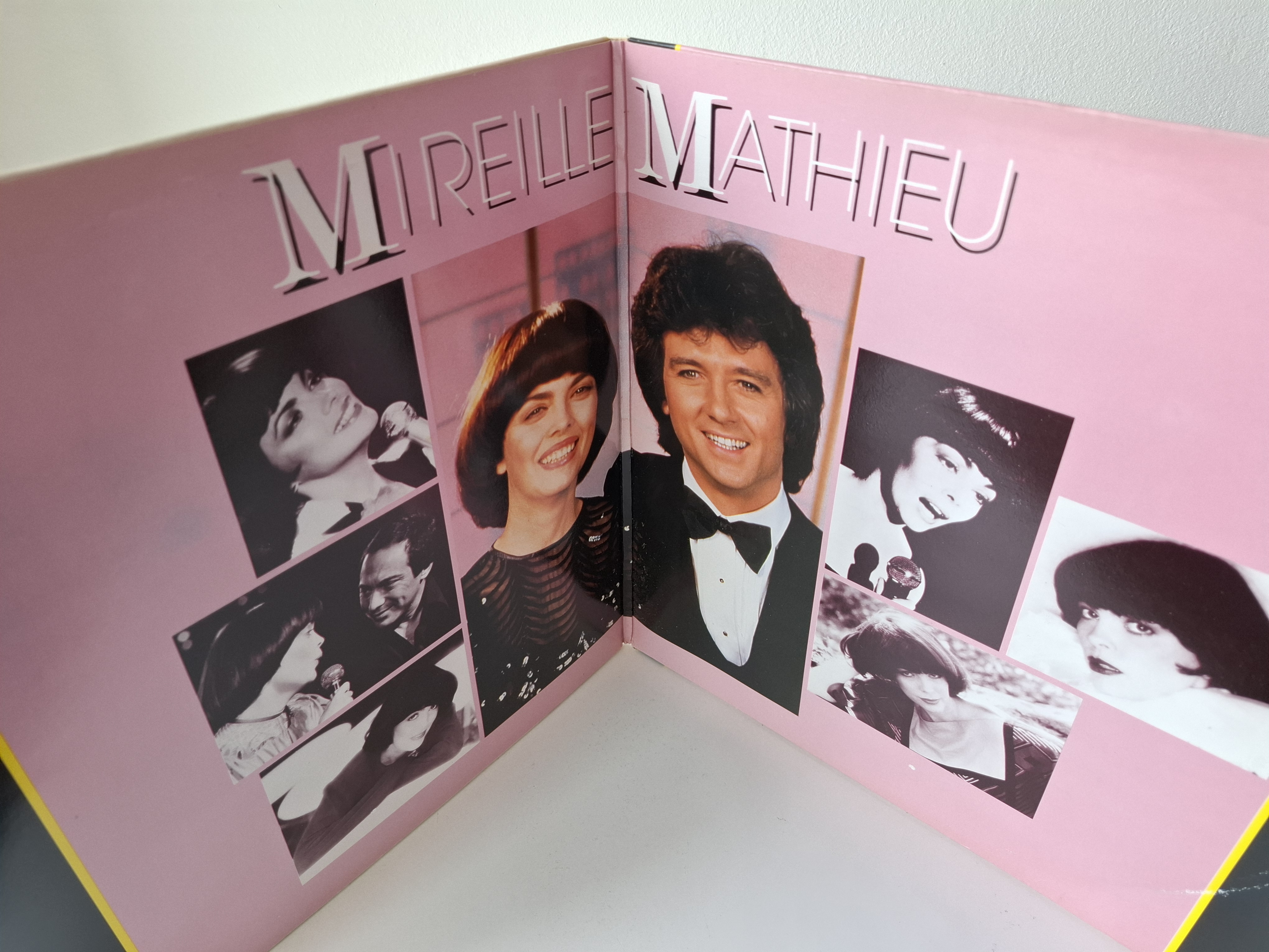 Mireille Mathieu - Mireille Mathieu