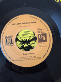 Bob Jmes - Feel like making love