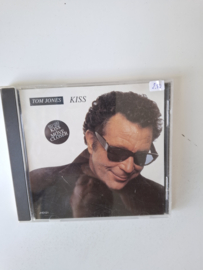 Tom Jones - Kiss