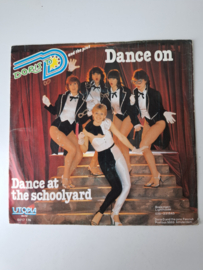 Doris D and the Pins - Dance on