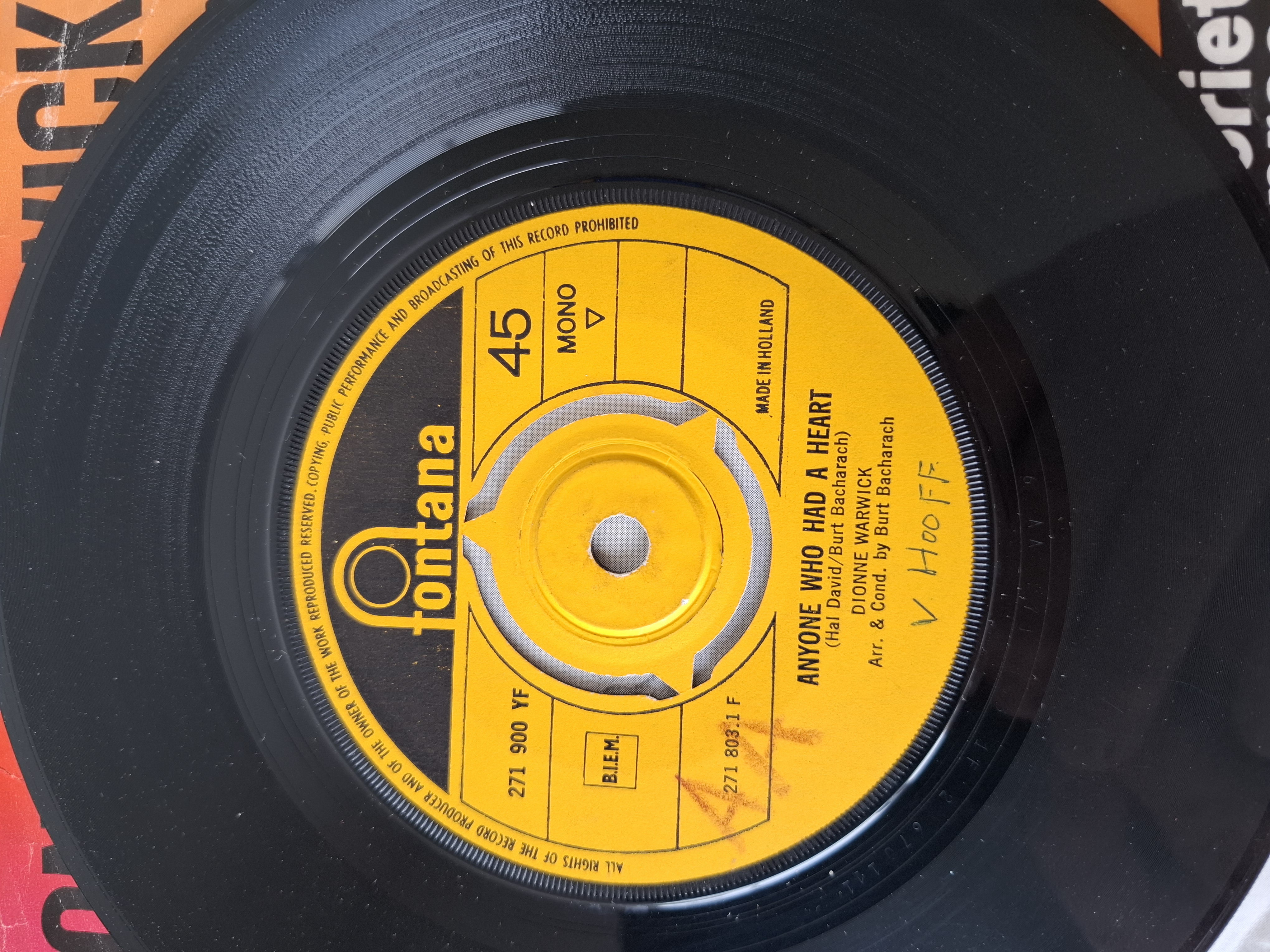 Dionne Warwick - Anyone who had a heart