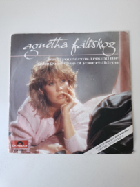 Agneta Faltskog - Wrap your arms around me